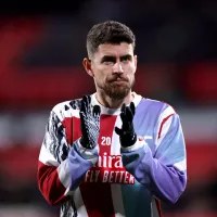 Negócio à vista? Agente de Jorginho se reúne com Flamengo e Boto no Brasil