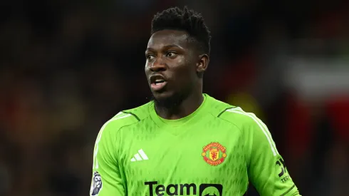 Onana se incomoda com declaração de ex-Manchester United. Foto: Gareth Copley/Getty Images