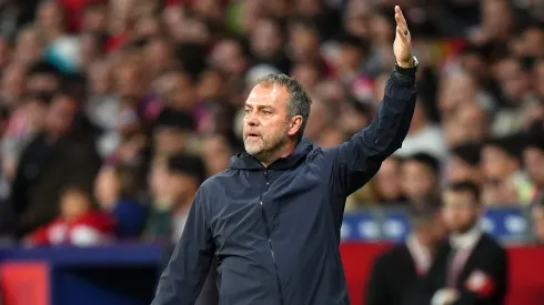 Hansi Flick, do Barcelona, elenca motivos para diretoria renovar com atleta.