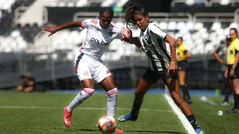 Botafogo x Flamengo em partida na Copa Rio Feminina (foto: Arthur Barreto/Botafogo)