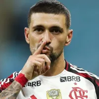 Arrascaeta marca dois contra o Grêmio e atinge novo recorde pelo Flamengo