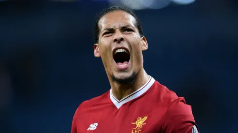 Van Dijk, do Liverpool, revela que os Reds serão ambiciosos no mercado.