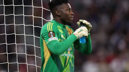Onana, goleiro do Manchester United (Photo by Michael Steele/Getty Images)