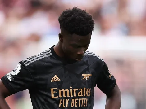 Saka e Carvajal batem boca após o fim da etapa inicial