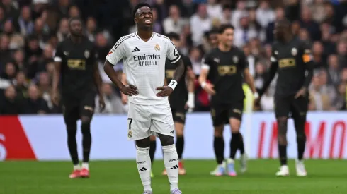 Vini Jr até faz gol, mas Real Madrid não consegue a remontada. Foto: Denis Doyle/Getty Images