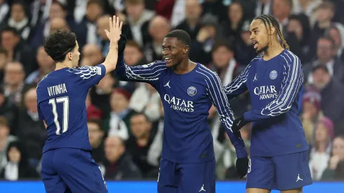 Barcelona quer anunciar o atacante Bradley Barcola, destaque do PSG de Luis Enrique. (Photo by Carl Recine/Getty Images)