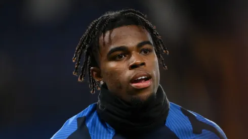 Chelsea pode perder Chukwuemeka para o Borussia Dortmund.