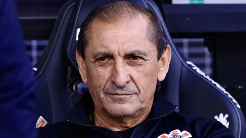 Ramón Díaz, ex-treinador do Corinthians e procurado pelo Santos. Foto: Marcello Zambrana/AGIF
