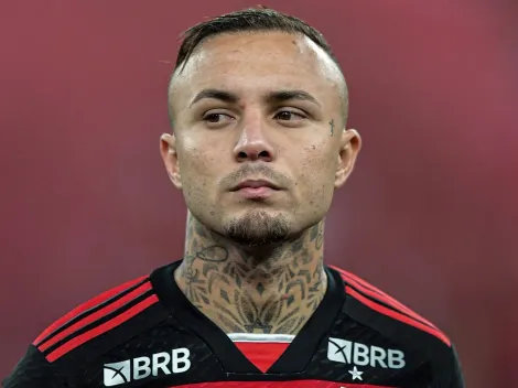 Torcida do Flamengo cobra Everton Cebolinha