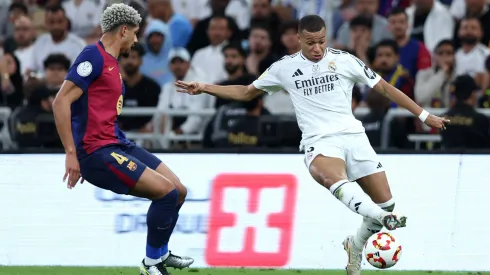 Barcelona e Real Madrid se enfrentam neste sábado, dia 26, na grande final da Copa do Rei 2024/25. (Foto de Yasser Bakhsh/Getty Images)