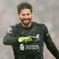 Alisson, do Liverpool, descarta a Arábia Saudita e decide retornar ao Internacional