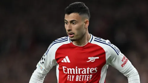 Arsneal enfrenta o PSG em Londres.