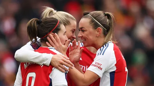 Arsenal Feminino (Photo by Ryan Pierse/Getty Images)
