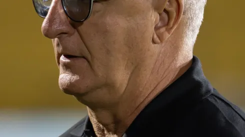 O Corinthians recebe o Internacional na Neo Química Arena em busca de recuperação no Brasileirão, com o aguardado retorno de Memphis Depay reforçando o time de Dorival Júnior. Foto Joisel AmaralAGIF