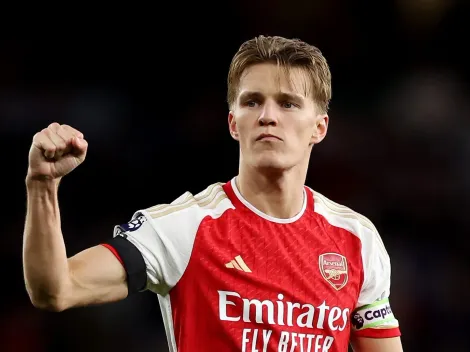 Odegaard dá receita para o Arsenal eliminar o PSG
