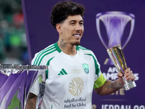 Firmino brilha na Ásia e conquista a Champions League