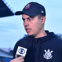 Lucas Piccinato, técnico do Corinthians, analisa vitória sobre o Bahia e fala sobre a estreia no Paulistão Feminino