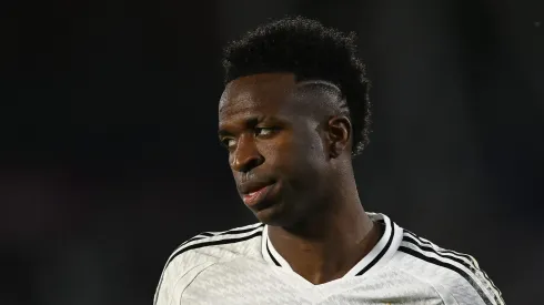 Vinicius Jr trabalhará com Xabi Alonso na próxima temporada.