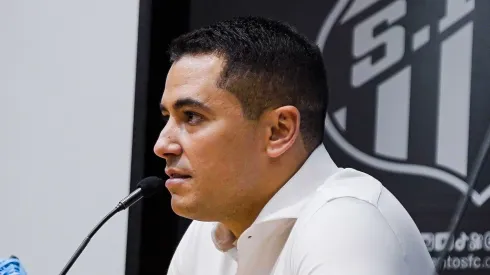 Pedro Martins pode sofrer queda no Santos. Foto: Leandro Reis/Santos FC