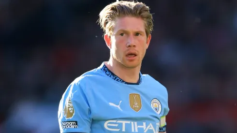 De Bruyne 'implora' para fechar com o Real Madrid e Florentino Pérez toma decisão sobre acordo (Photo by Carl Recine/Getty Images)