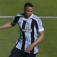 Liverpool vai contratar Vanderson para o lugar de Arnold se pagar R$ 158 milhões