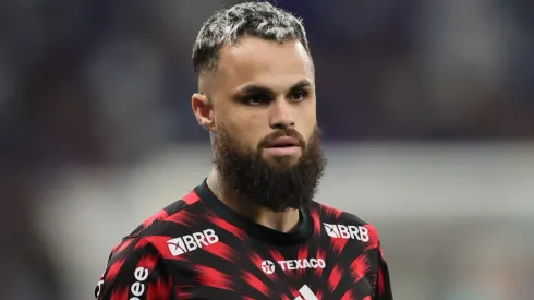 De saída do Flamengo, Michael pode ter o Cruzeiro como destino.