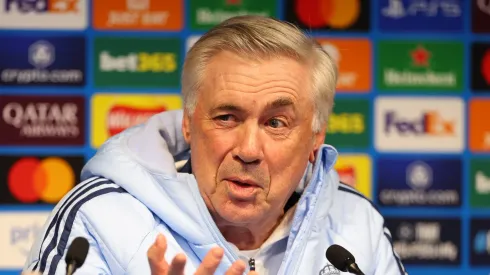 Carlo Ancelotti, do Real Madrid, provoca o Barcelona antes do El Clásico: : "O Barcelona não...". (Photo by Molly Darlington/Getty Images)
