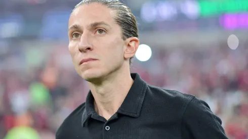 Filipe Luís defende o elenco, destaca dificuldades do calendário e projeta superação no torneio continental. Foto Thiago RibeiroAGIF