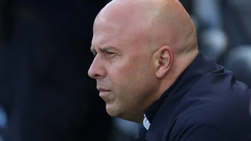 Arne Slot, técnico do Liverpool (Photo by Ryan Pierse/Getty Images)