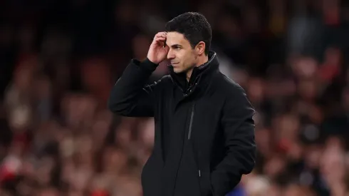 Arsenal: Mikel Arteta é detonado por Schmeichel, que cita Arne Slot, do Liverpool