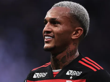 Barcelona fica sem Wesley e pode ir com tudo por Pedro Porro