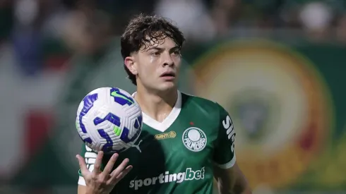 Agustín Giay é alvo da Roma no mercado da bola