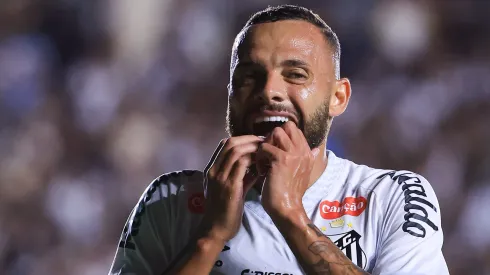Santos pode fechar troca de jogadores envolvendo Guilherme, João Paulo e Diego Pituca. (Photo by Buda Mendes/Getty Images)