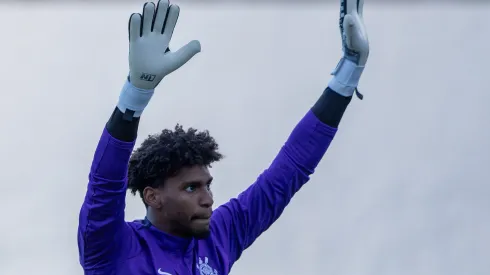 Com imagens da preparação, conversas táticas e motivação dos jogadores, o conteúdo aproxima os torcedores da equipe e mostra a dedicação que impulsiona o clube na Copa Sul-Americana. Foto Joisel AmaralAGIF