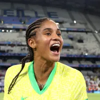 Zagueira do Lyon e Seleção Brasileira, Tarciane comemora título da Première Ligue nas redes sociais