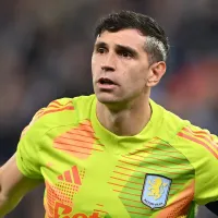 Barcelona, Manchester United e Arábia fazem ofertas por Dibu Martínez, que toma decisão