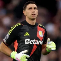 Manchester United faz primeiros contatos com Dibu Martínez e busca sua contratação