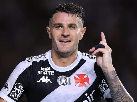 Corinthians deveria contratar Vegetti para vaga de Yuri Alberto, diz Neto