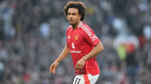 A Atalanta considera investir no jovem holandês, mas o alto custo da operação gera incertezas sobre a viabilidade do negócio. (Foto de Michael Regan/Getty Images)