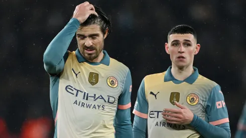 Jack Grealish e Phil Foden juntos em jogo do Manchester City. Foto: Mike Hewitt