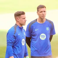 Szczesny dá soco em Lewandowski durante treino do Barcelona e momento viraliza na web; Veja