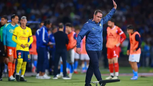 Ainda assim, o clube paulista pretende apresentar uma nova proposta na janela de transferências especial, buscando contar com o uruguaio para a disputa da Copa do Mundo de Clubes. (Foto por Hector Vivas/Getty Images)