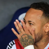 Neymar preocupa Santos após torção no tornozelo antes de jogo contra o Botafogo