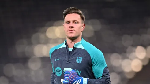 Ter Stegen notifica o Barcelona se vai deixar ou não o clube.