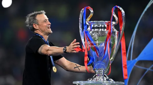 Luis Enrique, técnico espanhol que já fez história no Barcelona, brilhou novamente ao levar o PSG a uma tríplice coroa europeia. (Foto de Justin SetterfieldGetty Images)