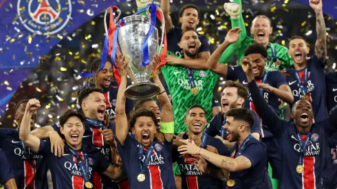 O Real Madrid quer o zagueiro como peça-chave em sua renovação defensiva. (Foto de Carl Recine/Getty Images)