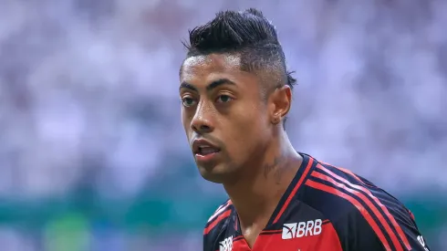 Bruno Henrique negocia saída do Flamengo.