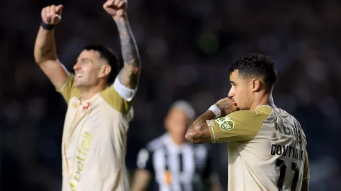 Segundo o ex-auxiliar, o jogador recusou a proposta por estar identificado com o clube carioca. (Foto de Buda Mendes/Getty Images)