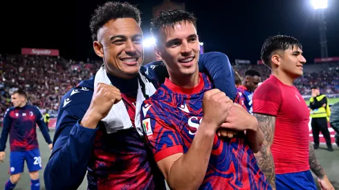 Com pouco espaço no Napoli, atacante é alvo de Juventus, Bologna e Roma, que traçam estratégias distintas para contratá-lo. (Foto de Alessandro Sabattini/Getty Images)