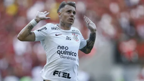 Róger Guedes com a camisa do Corinthians. Foto: Wagner Meier